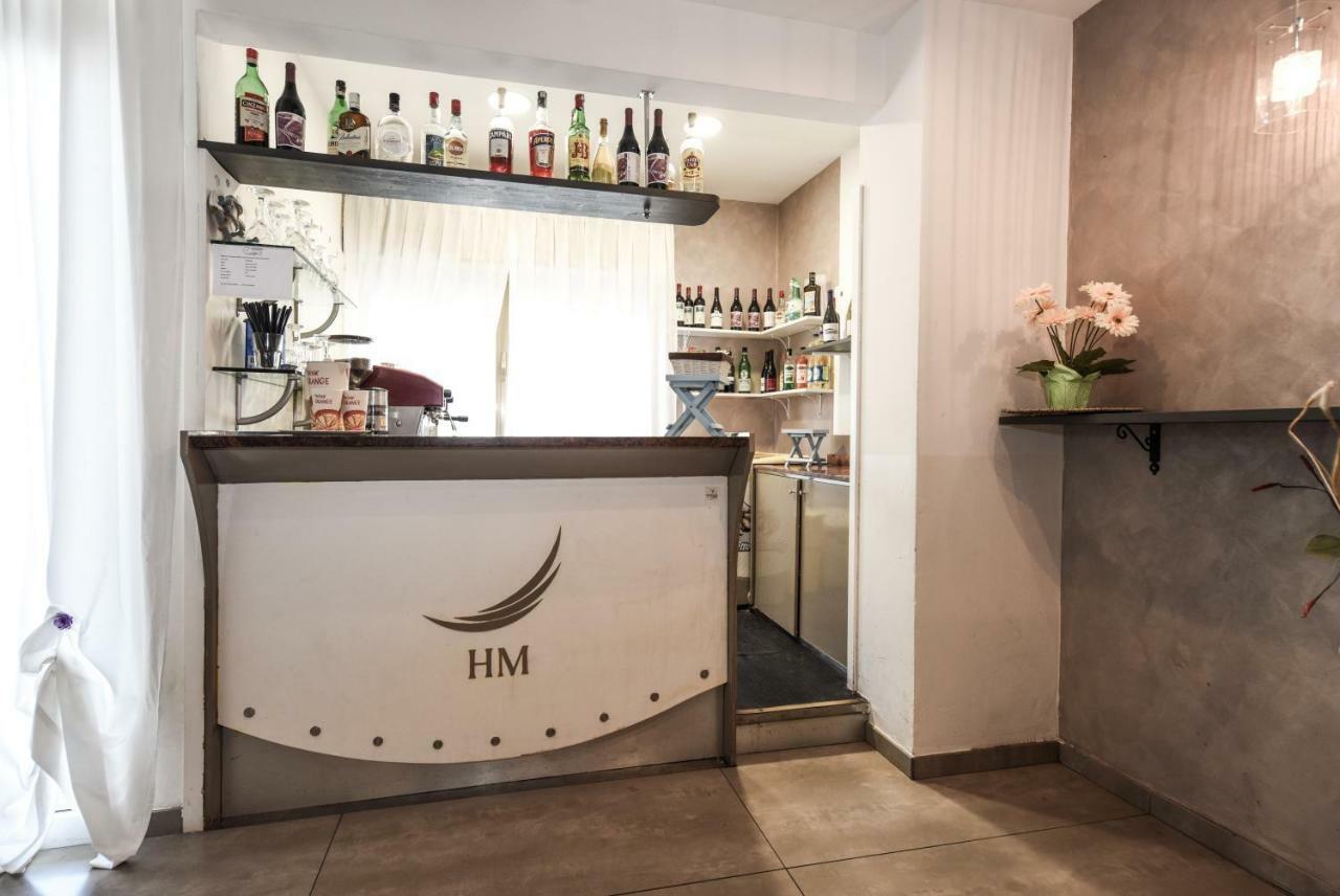 Hotel Miramare Marotta Kültér fotó